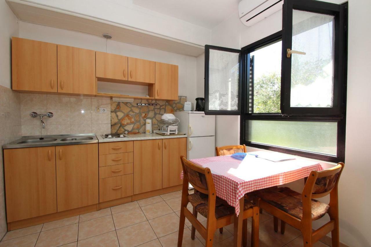 Apartment Sasa Bozac بوريتش المظهر الخارجي الصورة