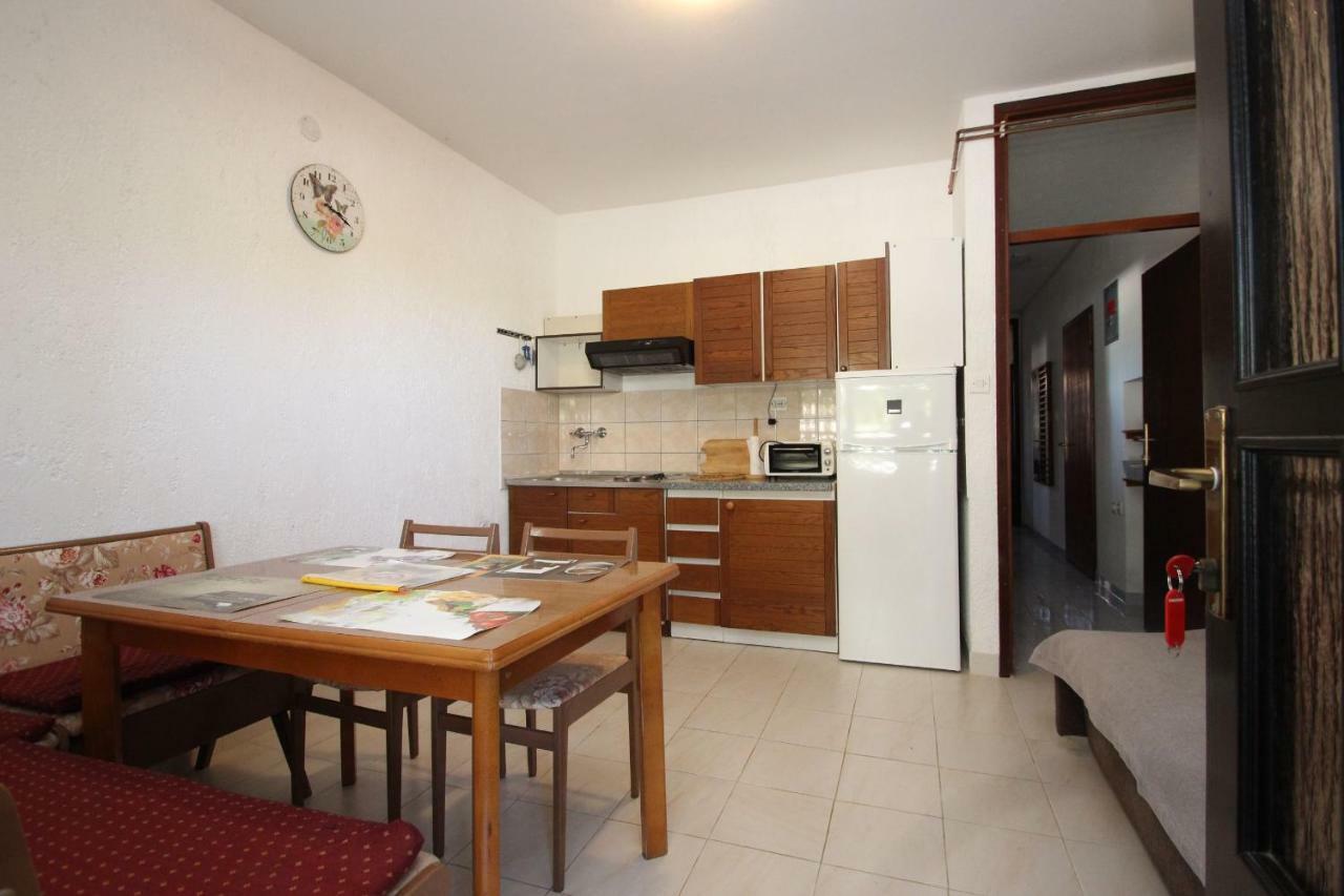 Apartment Sasa Bozac بوريتش المظهر الخارجي الصورة