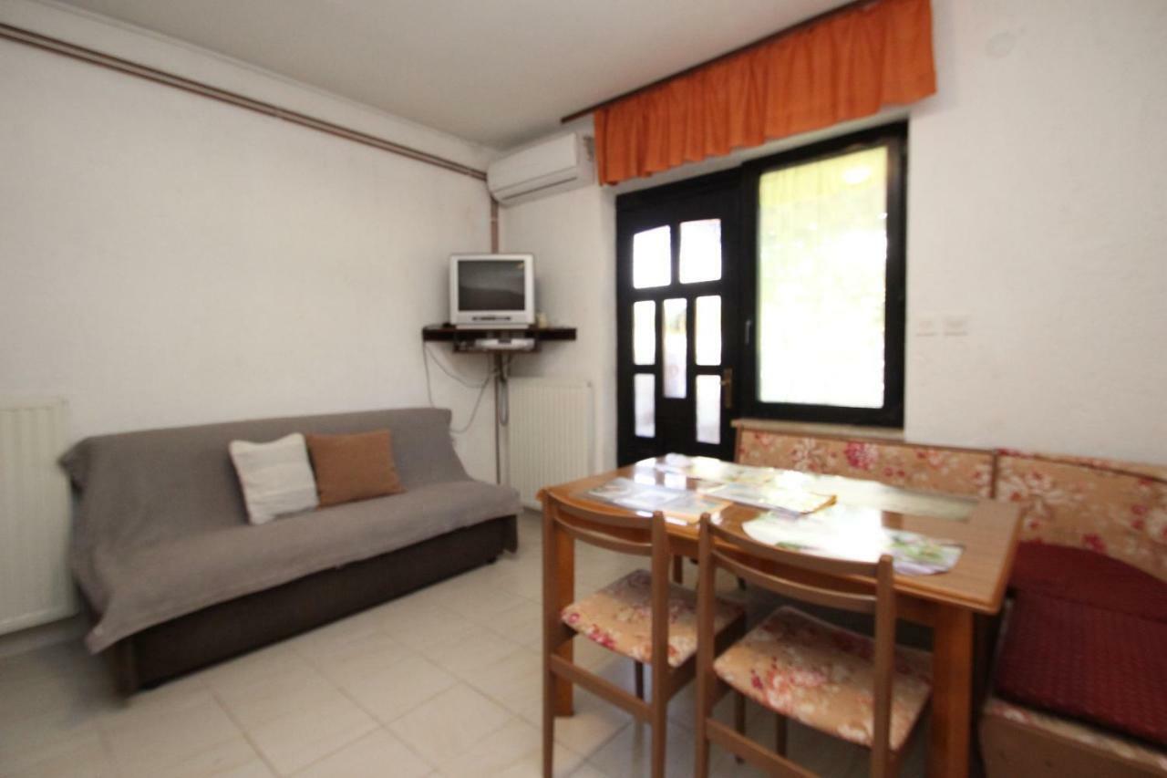 Apartment Sasa Bozac بوريتش المظهر الخارجي الصورة